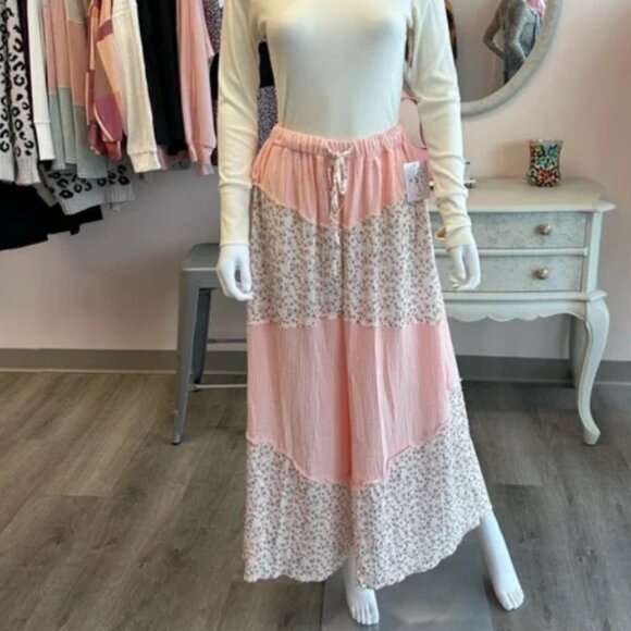 Floral Pink Flowy Pants - Picture 1 of 1